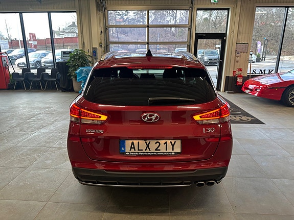Hyundai i30 6 of 23