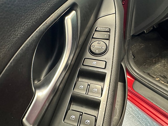 Hyundai i30 12 of 23