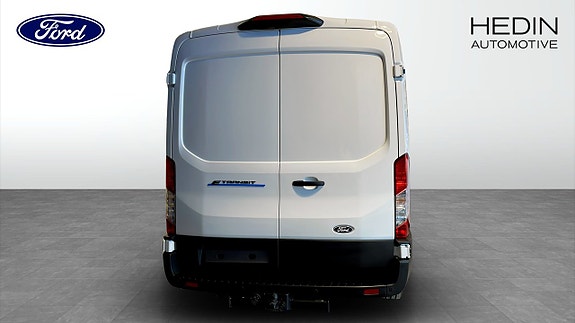 Ford Transit 6 of 9