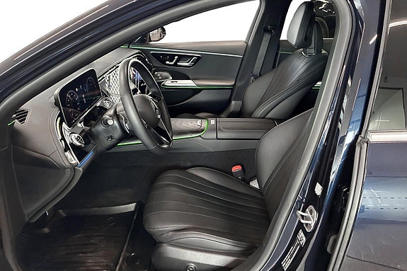 Mercedes-Benz E300 de 8 of 27