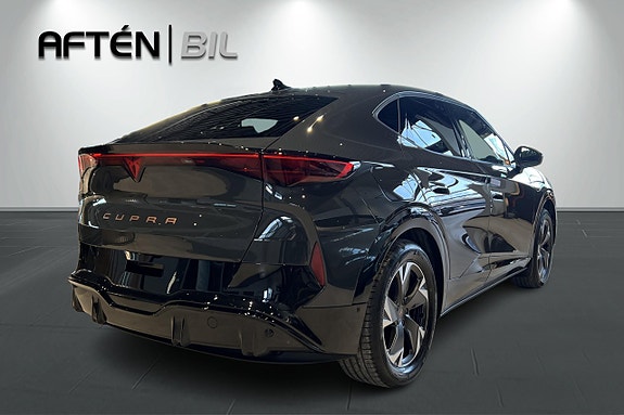 Cupra Tavascan 8 of 27
