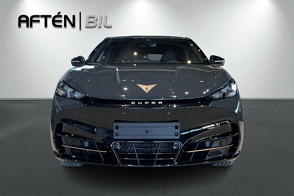 Cupra Tavascan 2 of 27