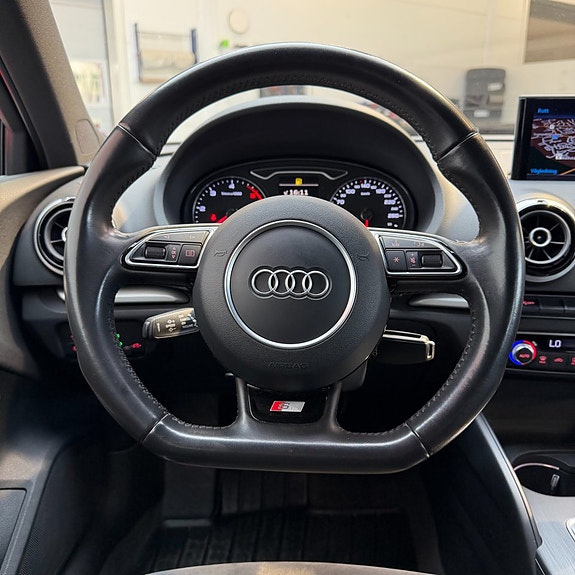 Audi A3 11 of 12