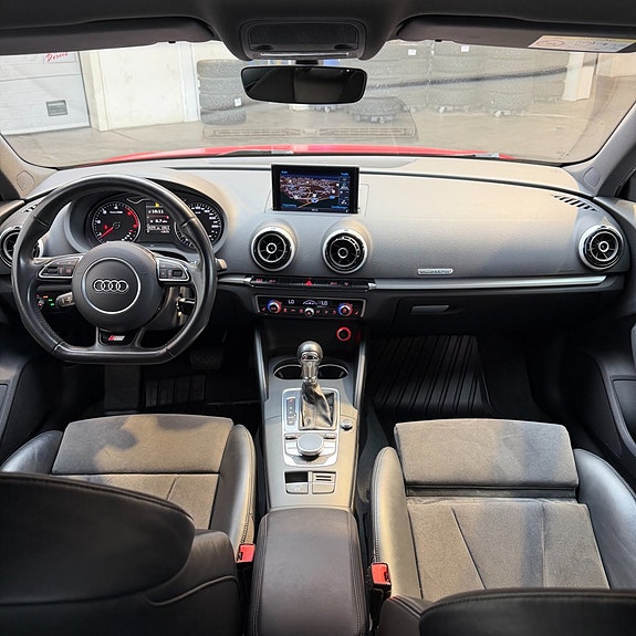 Audi A3 10 of 12