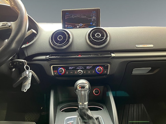 Audi A3 12 of 18