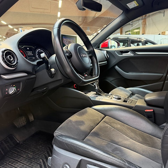 Audi A3 9 of 12