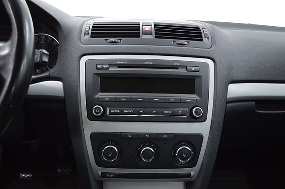 Skoda Octavia 13 of 26