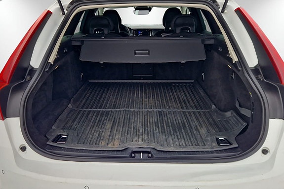 Volvo V90 7 of 12