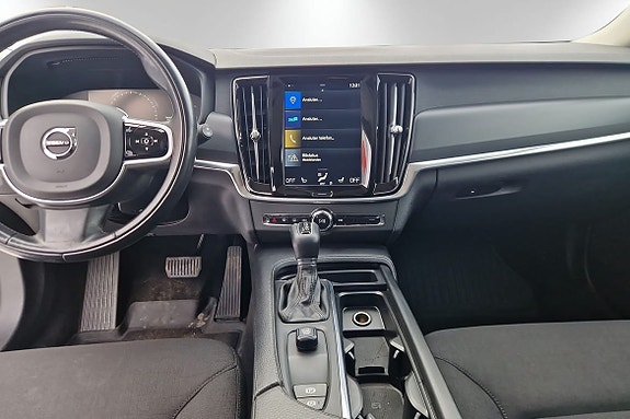 Volvo V90 6 of 12