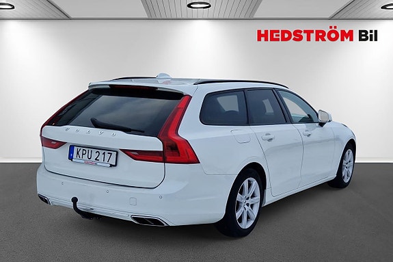 Volvo V90 3 of 12