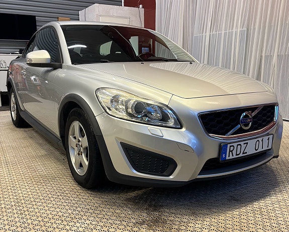 Volvo C30 2 of 5