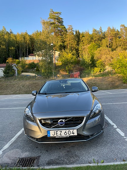 Volvo V40 5 of 5