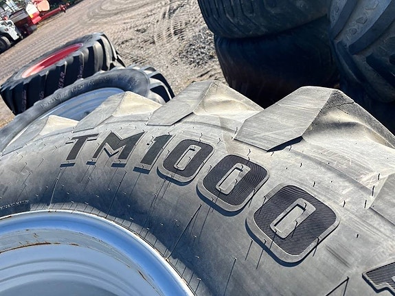 Trelleborg 710/70-R42 till Massey Ferguson 8S.305 3 of 5