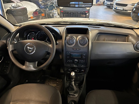 Dacia Duster 14 of 18