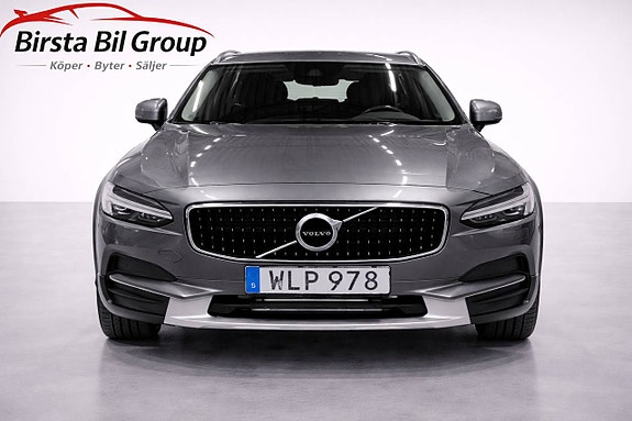 Volvo V90 Cross Country