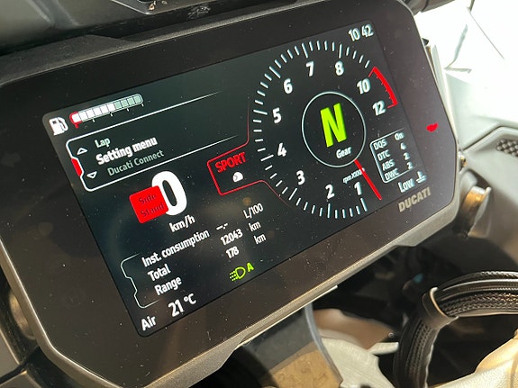 Ducati Multistrada V4 S Lågmil! 8 of 8
