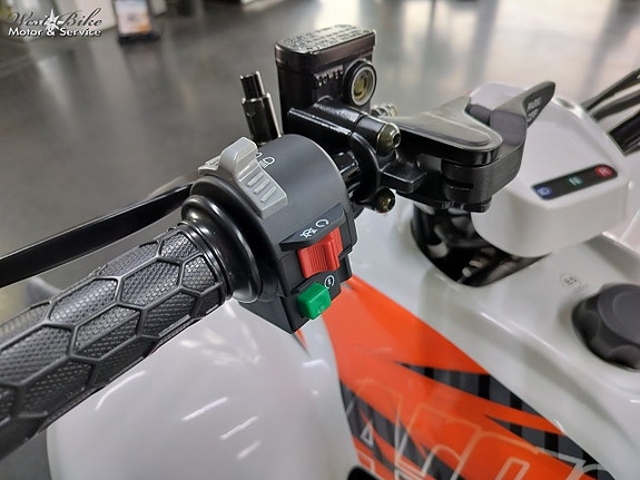 Argo Xplorer 90 6 of 9