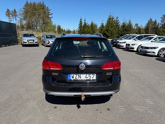 Volkswagen Passat Alltrack 5 of 5