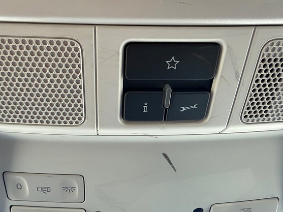 Volkswagen Passat Alltrack 24 of 28