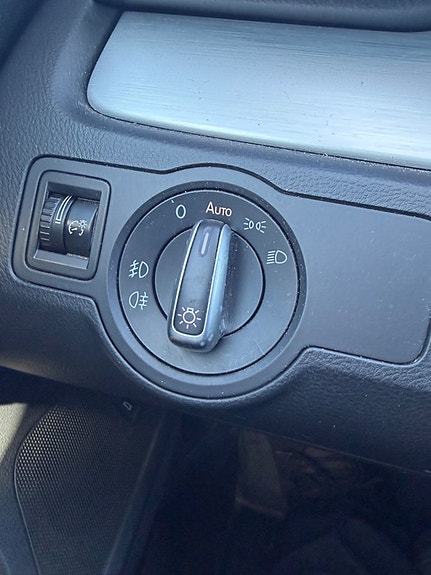 Volkswagen Passat Alltrack 21 of 28