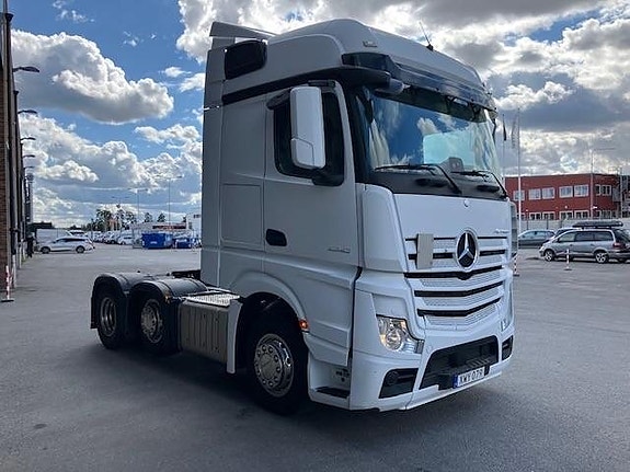 Mercedes-Benz Actros Gigaspace 6x2/2 Pusher 3 of 23