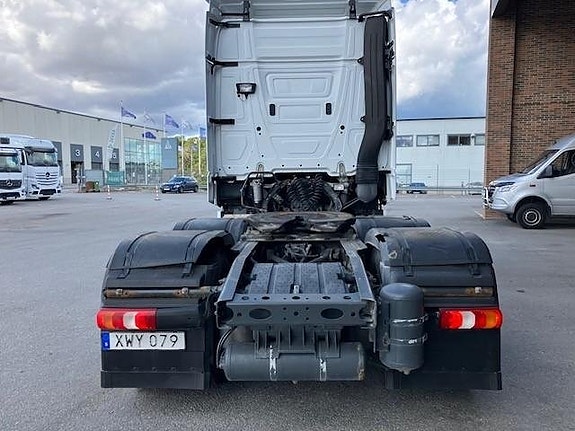 Mercedes-Benz Actros Gigaspace 6x2/2 Pusher 4 of 23