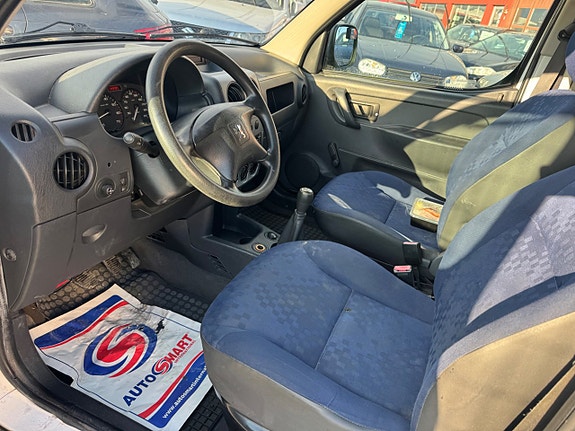 Peugeot Partner 12 of 21