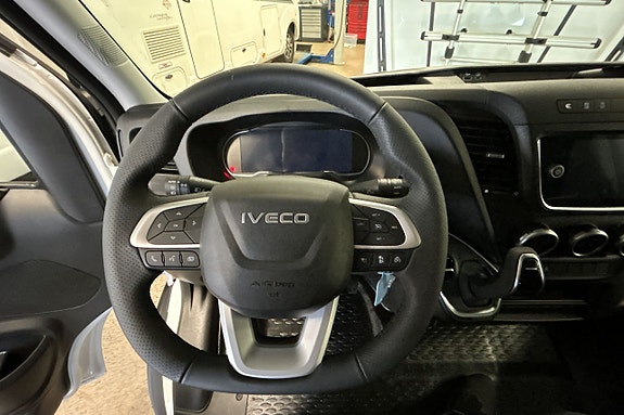 Iveco Daily 8 of 13