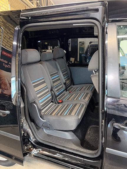 Volkswagen Caddy 4 of 5