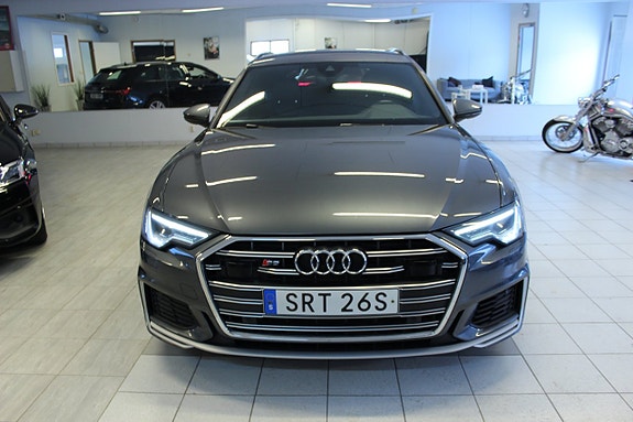 Audi S6 2 of 5