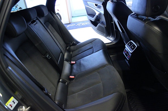 Audi S6 9 of 13
