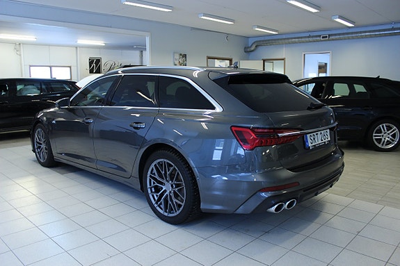 Audi S6 5 of 5