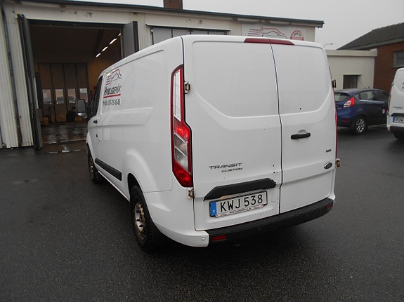 Ford Transit Custom 4 of 5