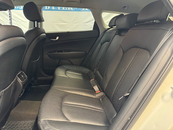 Kia Optima 21 of 26