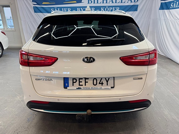 Kia Optima 7 of 26