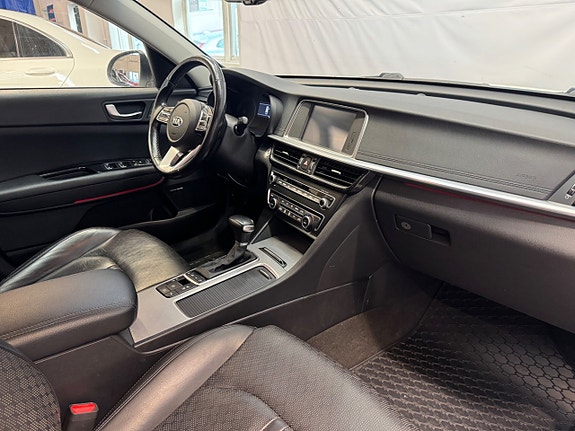 Kia Optima 11 of 26