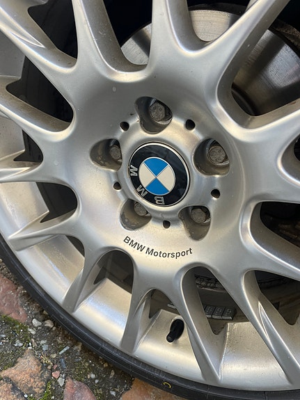 BMW 320Si 5 of 5