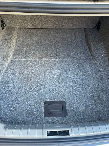 BMW 320Si 10 of 12