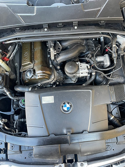 BMW 320Si 7 of 12
