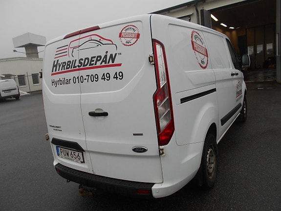 Ford Transit Custom 3 of 5