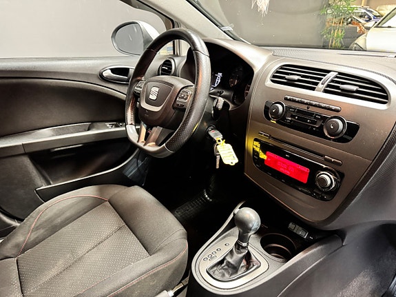 Seat Leon 10 of 11