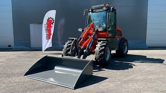 Ny Everun ER416 Pro hjullastare / lastmaskin