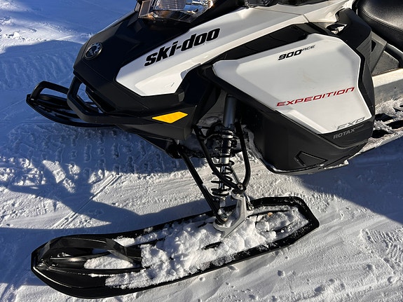Ski-doo Expedition 900 Ace 15 of 19