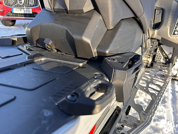 Ski-doo Expedition 900 Ace 7 of 19