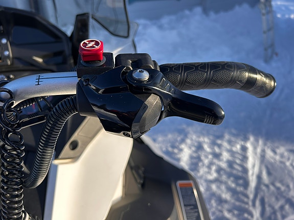 Ski-doo Expedition 900 Ace 5 of 19