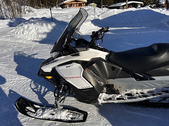 Ski-doo Expedition 900 Ace 13 of 19