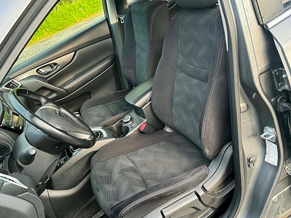 Nissan X-Trail 6 of 6