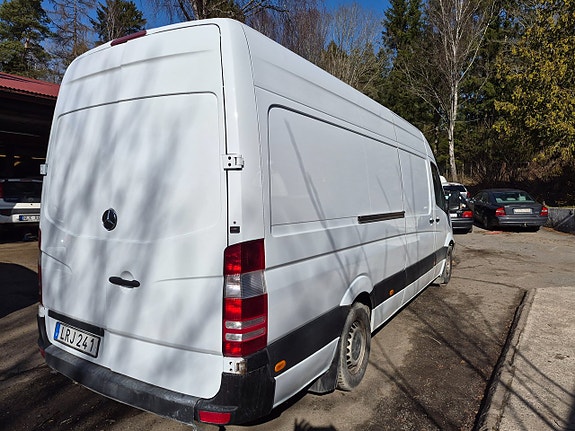 Mercedes-Benz Sprinter 310 11 of 13