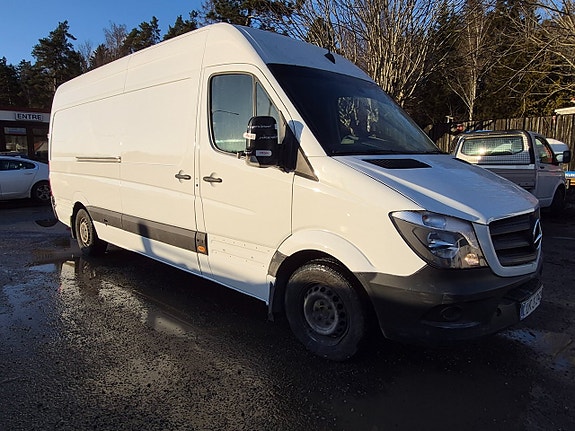 Mercedes-Benz Sprinter 310