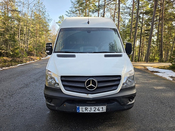 Mercedes-Benz Sprinter 310 2 of 5